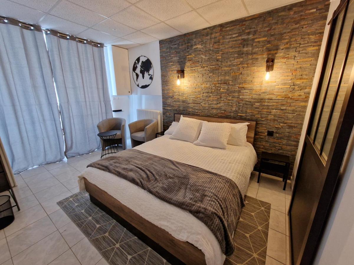 Bed and Breakfast Au Bonheur Des Ruelles Monpazier Zewnętrze zdjęcie