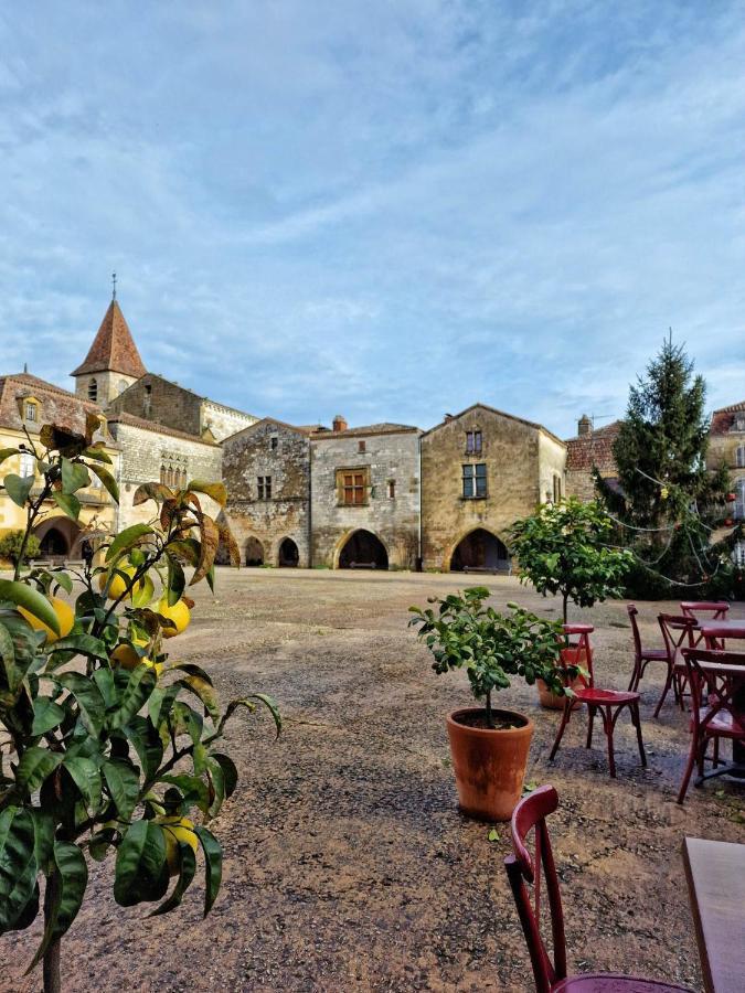 Bed and Breakfast Au Bonheur Des Ruelles Monpazier Zewnętrze zdjęcie
